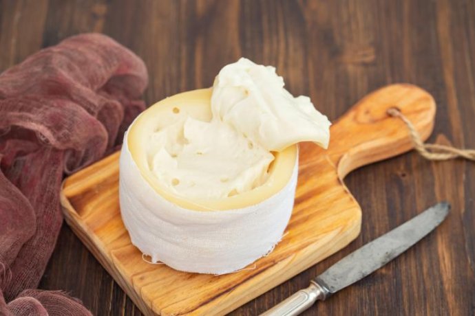 Guia Essencial dos Queijos Portugueses: Do Minho ao Algarve