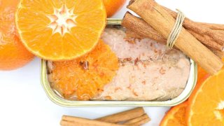 Filetes de Atum com Laranja e Canela em Azeite